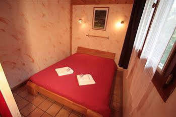 Le Moulin De La Pipe - Logis Restaurant Hotel